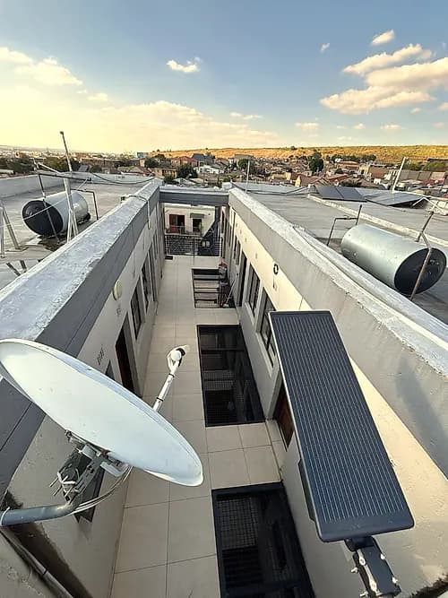 Roof 4