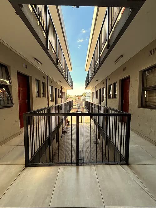 Jobe Bel Air photo
